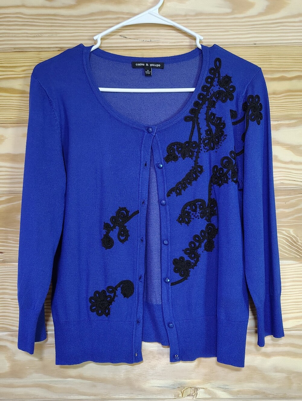 Cable & Gauge Blue Black Embroidered Beaded Cardigan Sweater M Button Up Classic